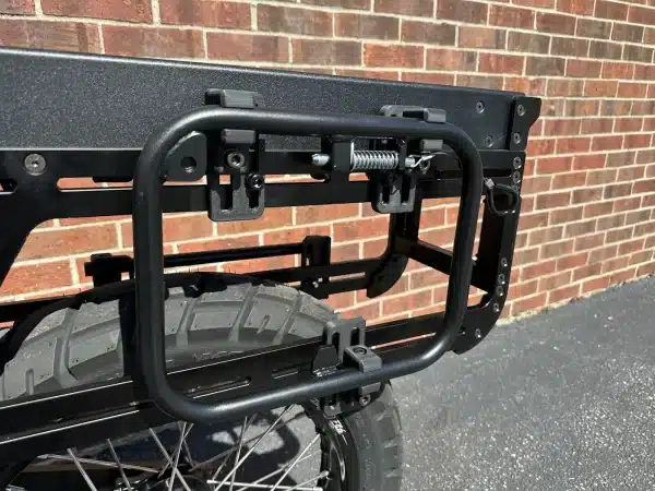 adv1 quick release for tusk panniers